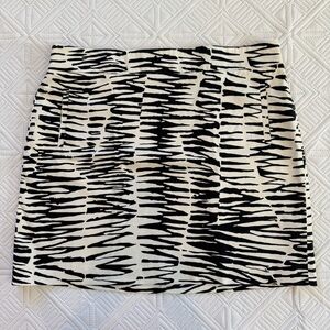 Banana Republic Trina Turk Zazzy Animal Print Skirt Size 16